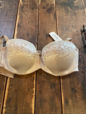 Lace Push-Up Bra in Champagne Beige